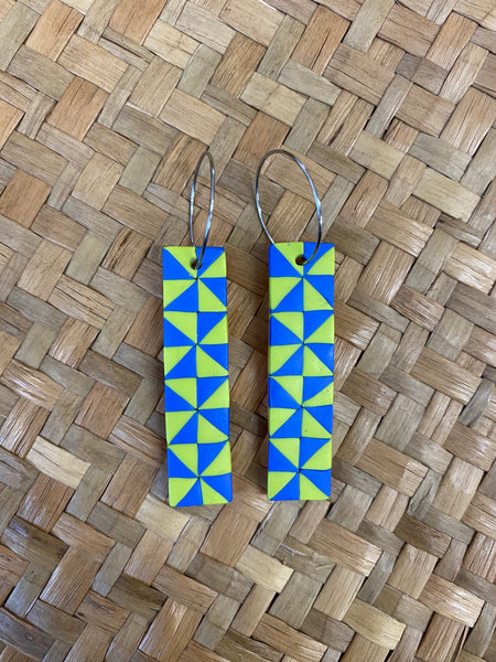 Manulua bar earrings by AOLELE Adornment