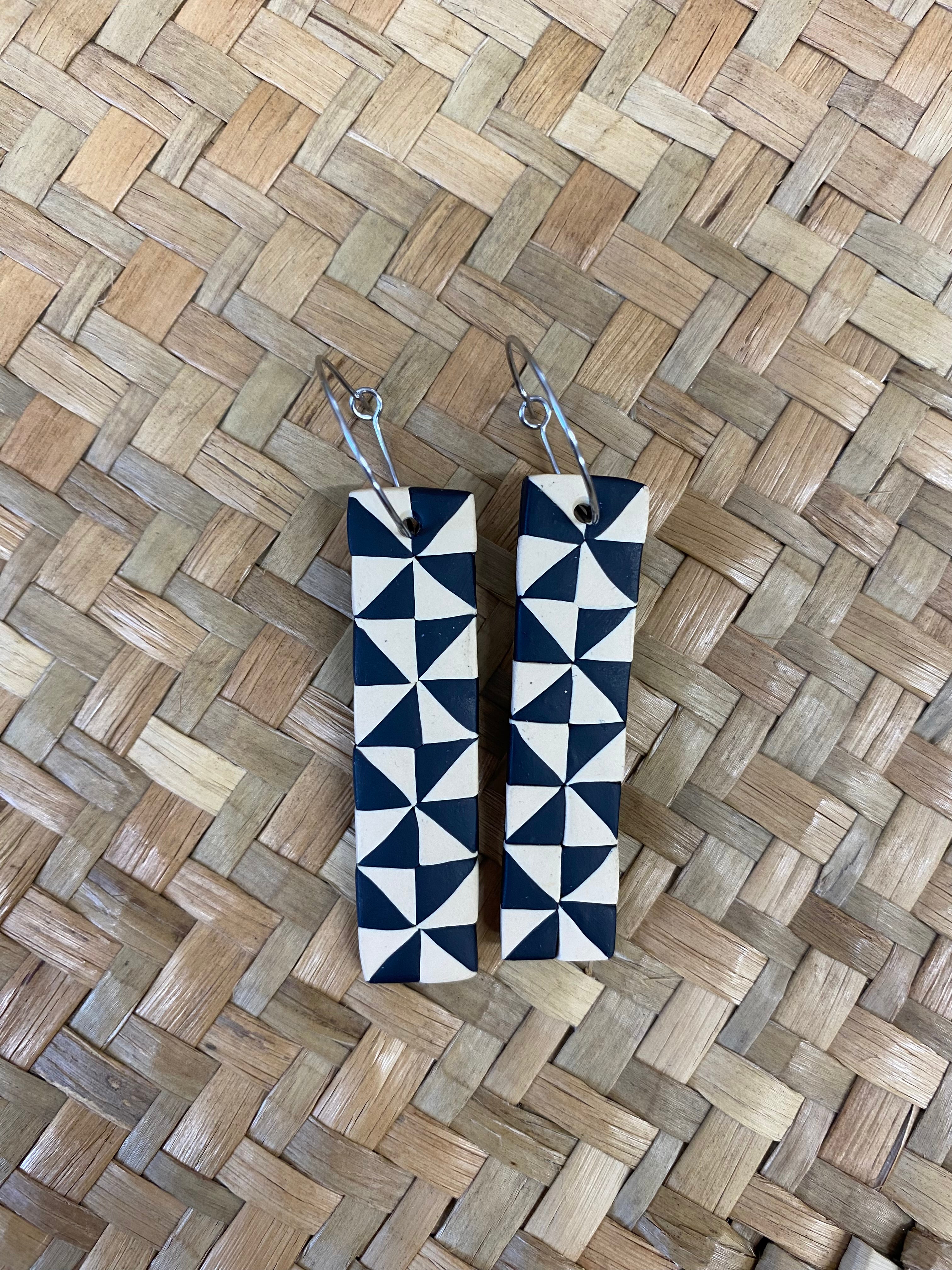 Manulua bar earrings by AOLELE Adornment