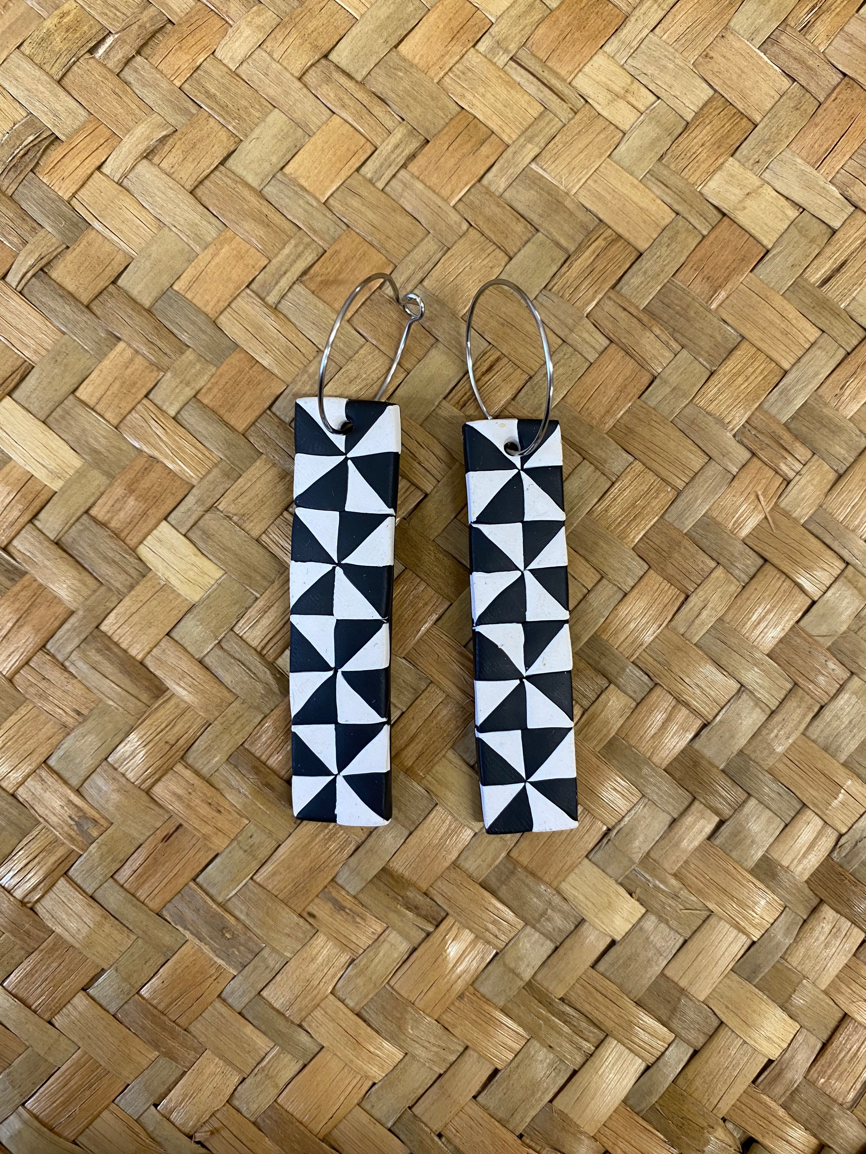 Manulua bar earrings by AOLELE Adornment