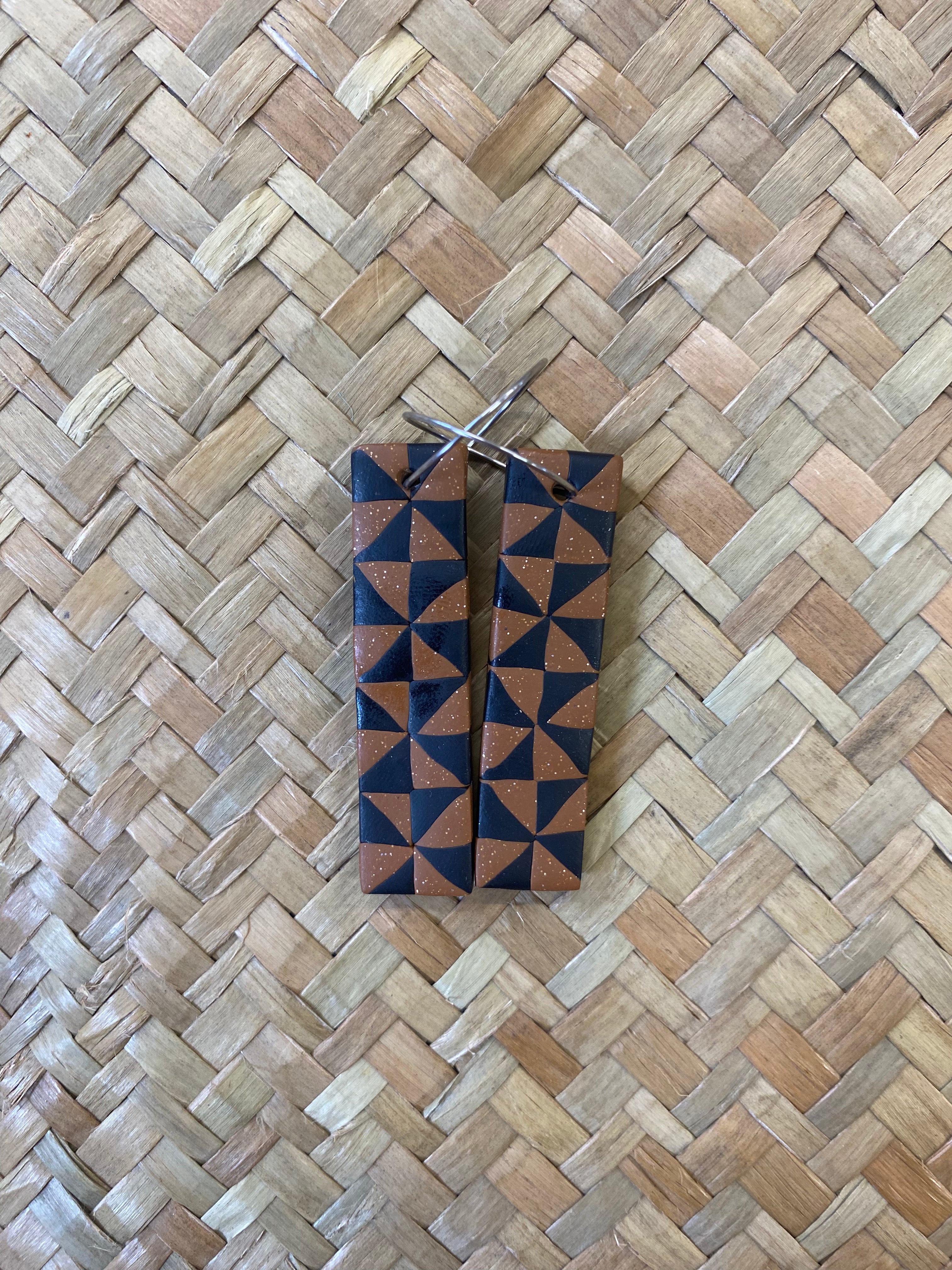 Manulua bar earrings by AOLELE Adornment