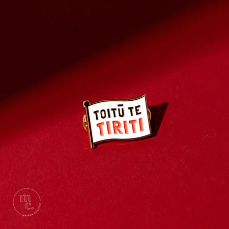 'Toitū Te Tiritiʻ Enamel Pin by Maimoa Creative